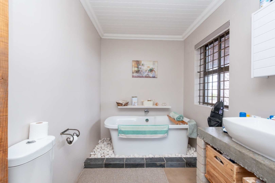 3 Bedroom Property for Sale in Long Acres Country Estate Western Cape